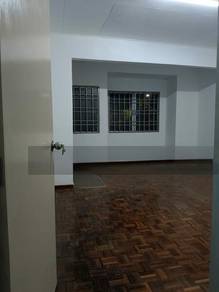 Puj2, Terrace House For Sale At In Puncak Jalil
