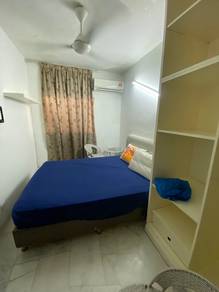 Fully Furnished Master bedroom walking distance to MRT cheras