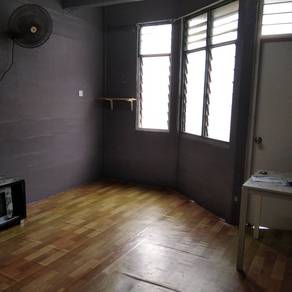 Enggang Batu Cave 600sf 2r1b BELOW MARKET RM100k 100% Loan Free stamp