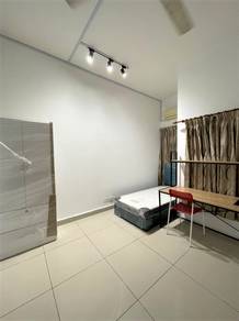 (All Male) Impian Meridian Middle Room Partition 1pax Rdy in Skyloft 2
