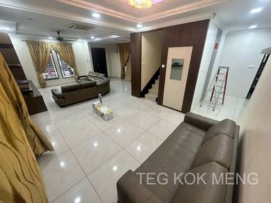 Fully Renovation & Furnished 2 Sty Semi D Aman Perdana Klang For Rent