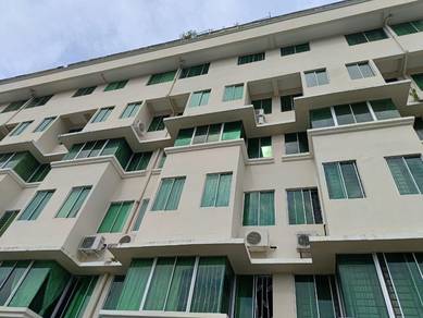 Lagenda Saujana Duplex Apartment For Sale