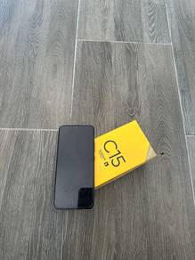 realme c15