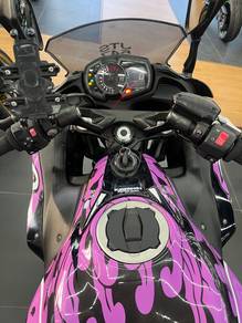 kawasaki ninja 650 gsx-s750 mt-07