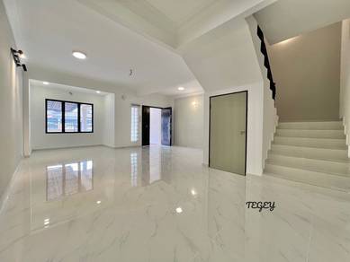 Move In Con Renovated Extended 2sty Mutiara Bukit Raja Klang For Sale