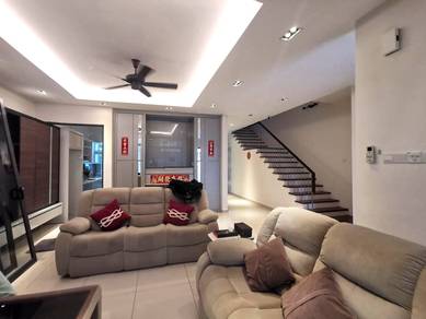Sg Besi Reed Lakefields Residences Renovated 3 Sty Terrace for sale