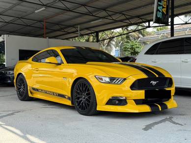 Ford MUSTANG 5.0 GT Yellow Tri-Coat Coupe (A)