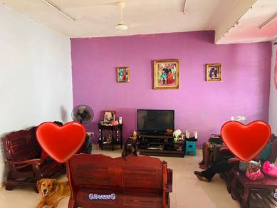 Taman selayang permata Batu Caves BELOW MARKET RM100k Gated Guarded