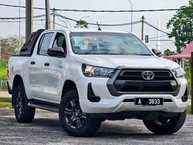 SiapTukarNama 2022 Toyota HILUX 2.4 D/C E (A)
