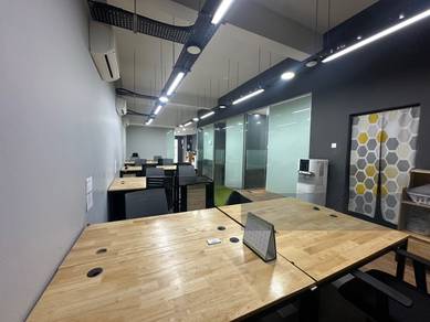 Pusat perdagangan Kuchai Double storey Ground nicely office