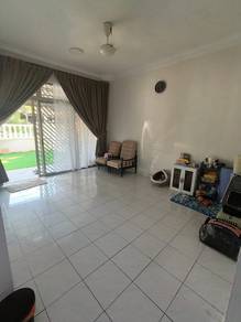 Desa Skudai 22x70 Fully Extended & Renovated Tip Top Condition