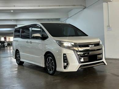 Toyota NOAH 2.0 WXB (A) DUAL POWER DOOR