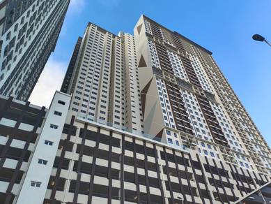 Platinum OUG Residence🎈3R2B1CP Partial Furnished Reno unit Available