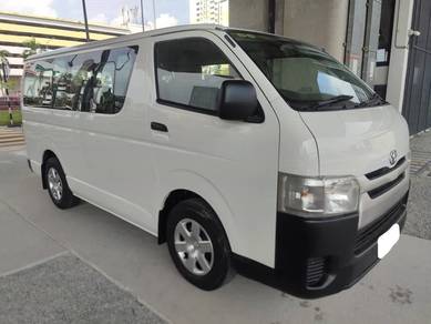 Ori 2014 Toyota Hiace 2.5 (M)  14 Seat Low Roof