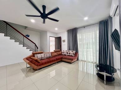 Double Storey Terrace Corner for Rent