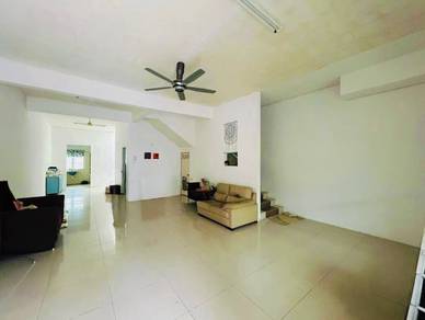 EXTENDED KITCHEN FREEHOLD 2 Storey Warisan Puteri Sikamat Seremban