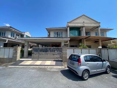Hup Kee 9.5 Pts End Lot Double Storey Semi Detached