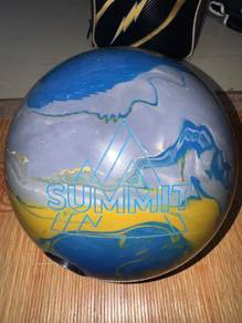STORM SUMMIT 14lbs BOWLING BALL