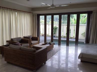 4 storey Semi-D House mont kiara, strategic location, well maintained