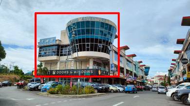 Pavilion Bundusan Penampang Corner Lot