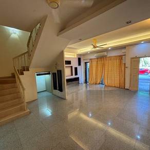 Nilam terrace 2.5 storey House 20x65 Bukit Puchong 2 Gated guarded