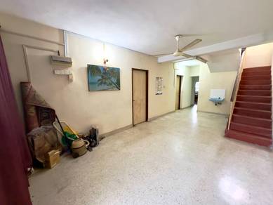TERMURAH | EXTRA PARKING - 2 Storey Terrace Ampang Jaya, Ampang
