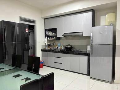 Emerald 9 Cheras 1050sqft 3 R 2 B Near MRT Fully Furnished Unit Sale