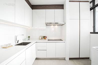 Salary 2700 Can Buy!! 【Monthly 1000】Beside MRT @ Taman Suntex
