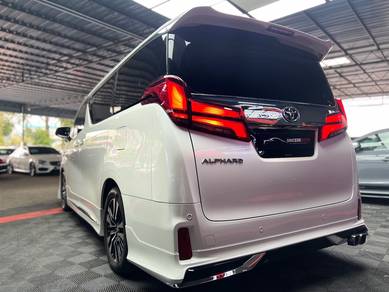 REG2017 TOYOTA ALPHARD 2.5 S.ROOF PiLOT SEAT 360.
