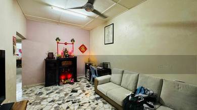 Well Maintained Unit, Below Market Price