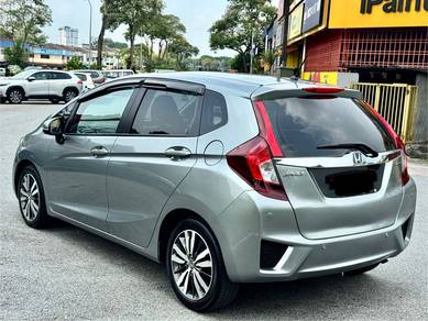 Honda JAZZ 1.5 V (A)