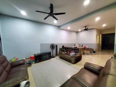 Below Market Price! 3 Storey Terrace For Sale