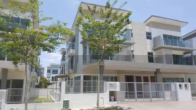Amanria 3 Storey Semi D Below Market Price