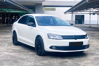 Volkswagen JETTA 1.4 TSI (CKD) (A)