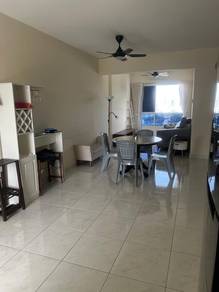 Skyridge Apartment 850sf 3-Rooms Fully Renovated & Furnished 2-Carpark