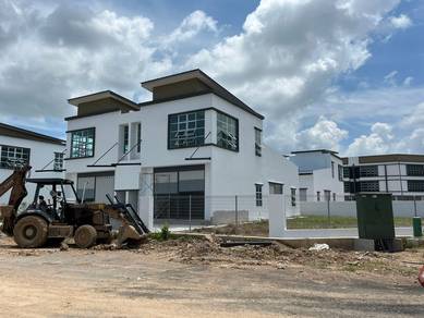 Light Industrial 2 Combining 1.5 Storey Semi D Warehouse Kangar Perlis