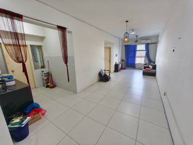Calisa Melia Puchong Taman Mas 3 rooms furnished