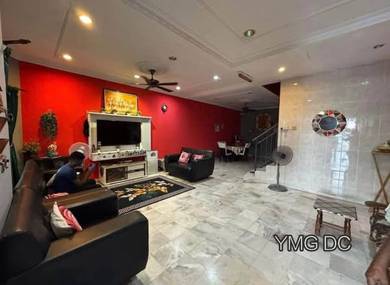 FACING PARKING Taman Sri Andalas Klang 2 Storey House 20x80 Renovated