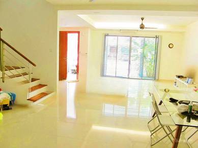 2 storey Sering Ukay perdana (4R3B, Guarded) bistari jln sierra Ampang