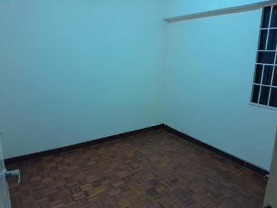 Aman Puri Apartment Well Maintained Unit, Below Market Price