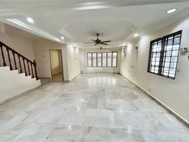BANDAR BUKIT TINGGI 2 Storey CORNER House with AIRCOND For Rent
