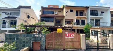 Ampang 3storey Terrace House Tun Abdul Razak