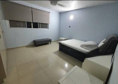 Vista Kiara Well Maintained Unit, Ready to Move In