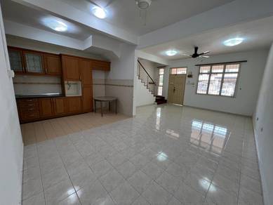Setia indah Daya Austin Double Storey Terrace House For RENT