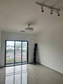 Spacious 3 room, Near LRT, M Adora Wangsa Maju