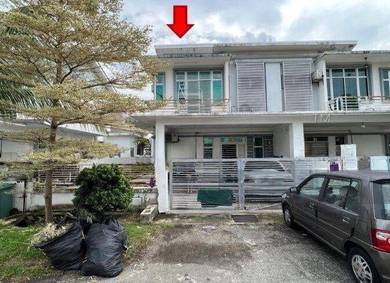 Bandar Saujana Putra, Jenjarom Save 179k! 2 Storey Cluster House