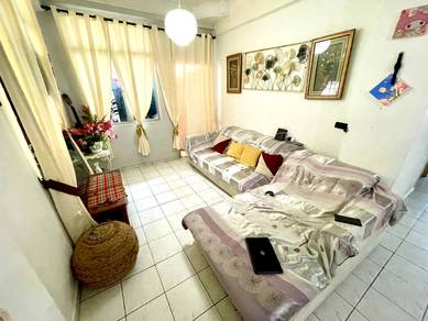 CORNER UNIT Apartment Cheras Utama Taman Cheras Utama