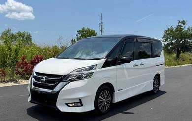 Nissan Serena 2.0 HWS S-HEV PREMIUM
