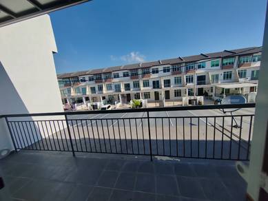 ( New Unit ) 3 Storey Terrace House, Scientex Kundang Jaya, Rawang