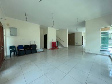 Bdr Tun Hussein Onn Avenue 4 Brand New 3 Storey Bungalow for sale